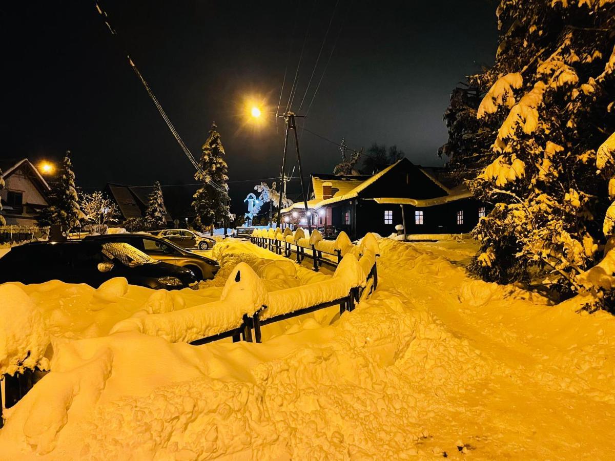 Gosciniec Pod Smrekami Bed & Breakfast Czorsztyn Bagian luar foto